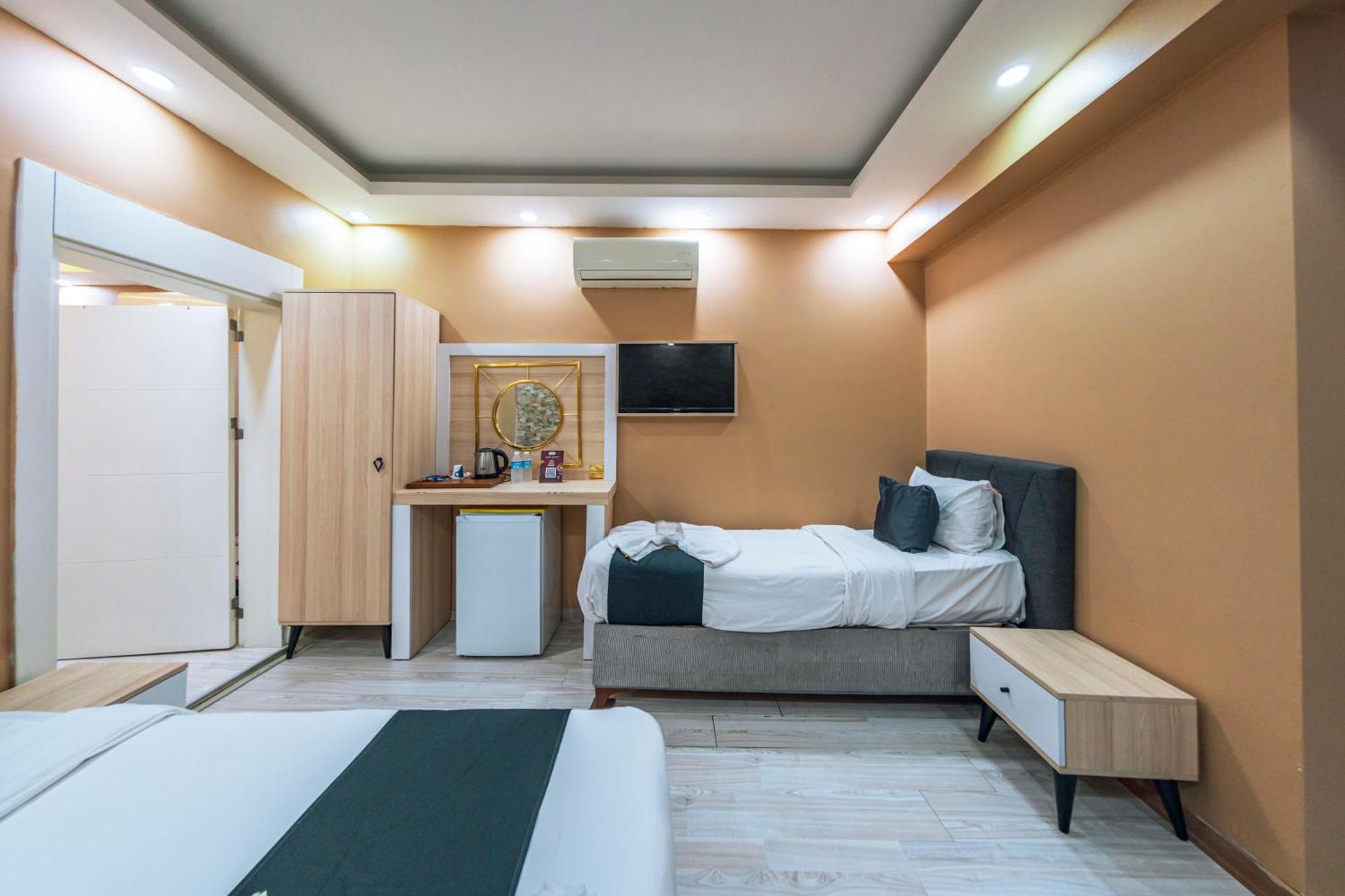 Mila Suites Taksim Istambul Exterior foto